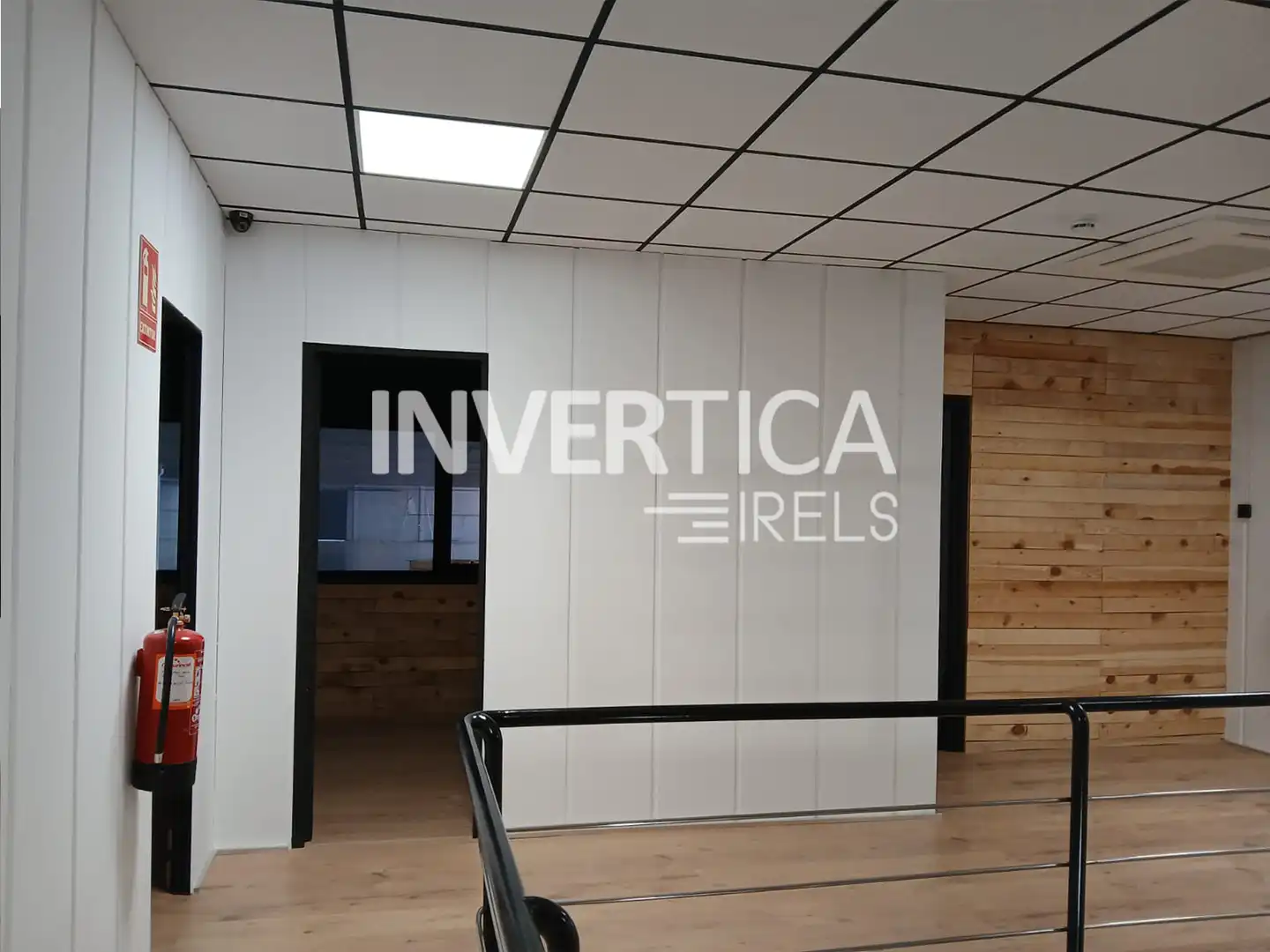 Nave industrial de alquiler en Vallmoll con Calefacción y Alarma