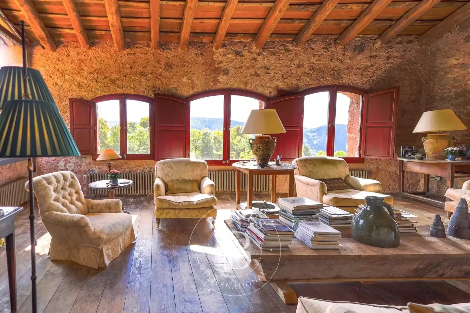 Wohnzimmer von Country house zum Verkauf in Camprodon mit Heizung, Privatgarten und Möbliert