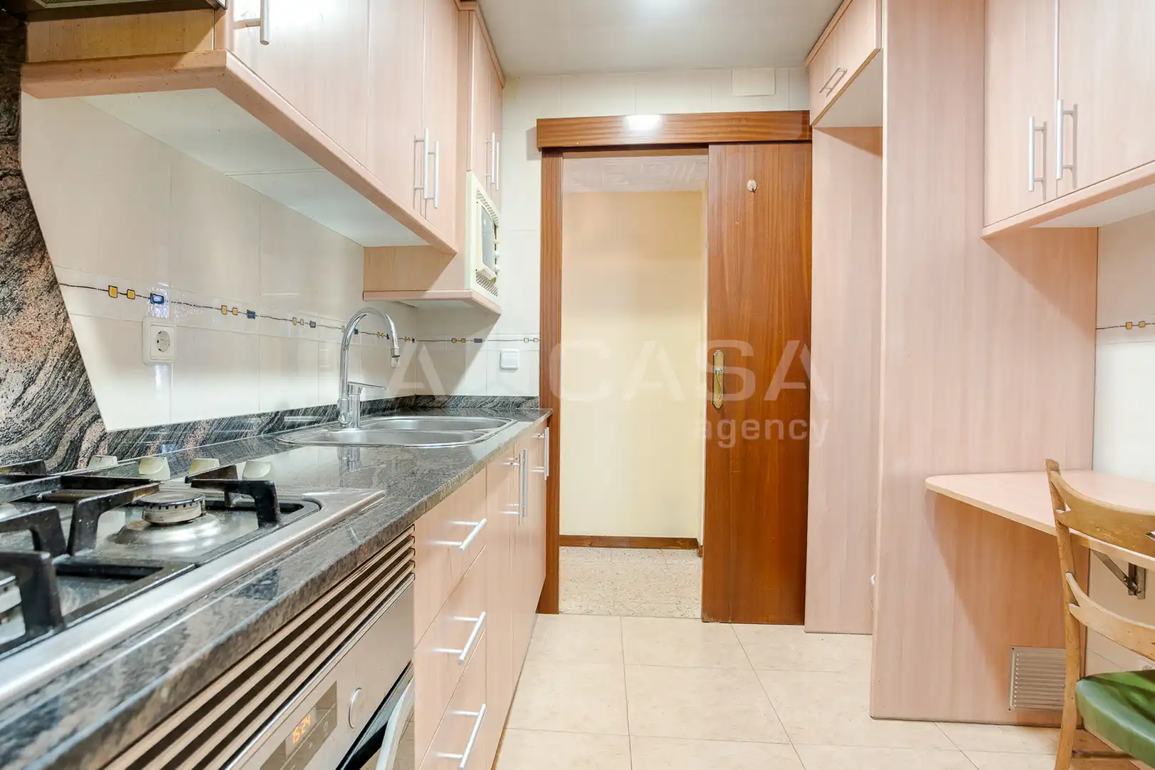 Piso con terraza en venta en Carrer del Camp Arriassa, imagen 24