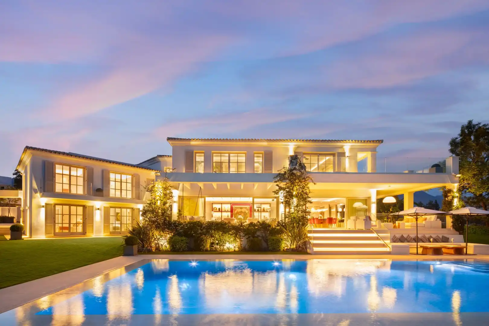 House with pool for sale in Marbella Centro, imagen 2
