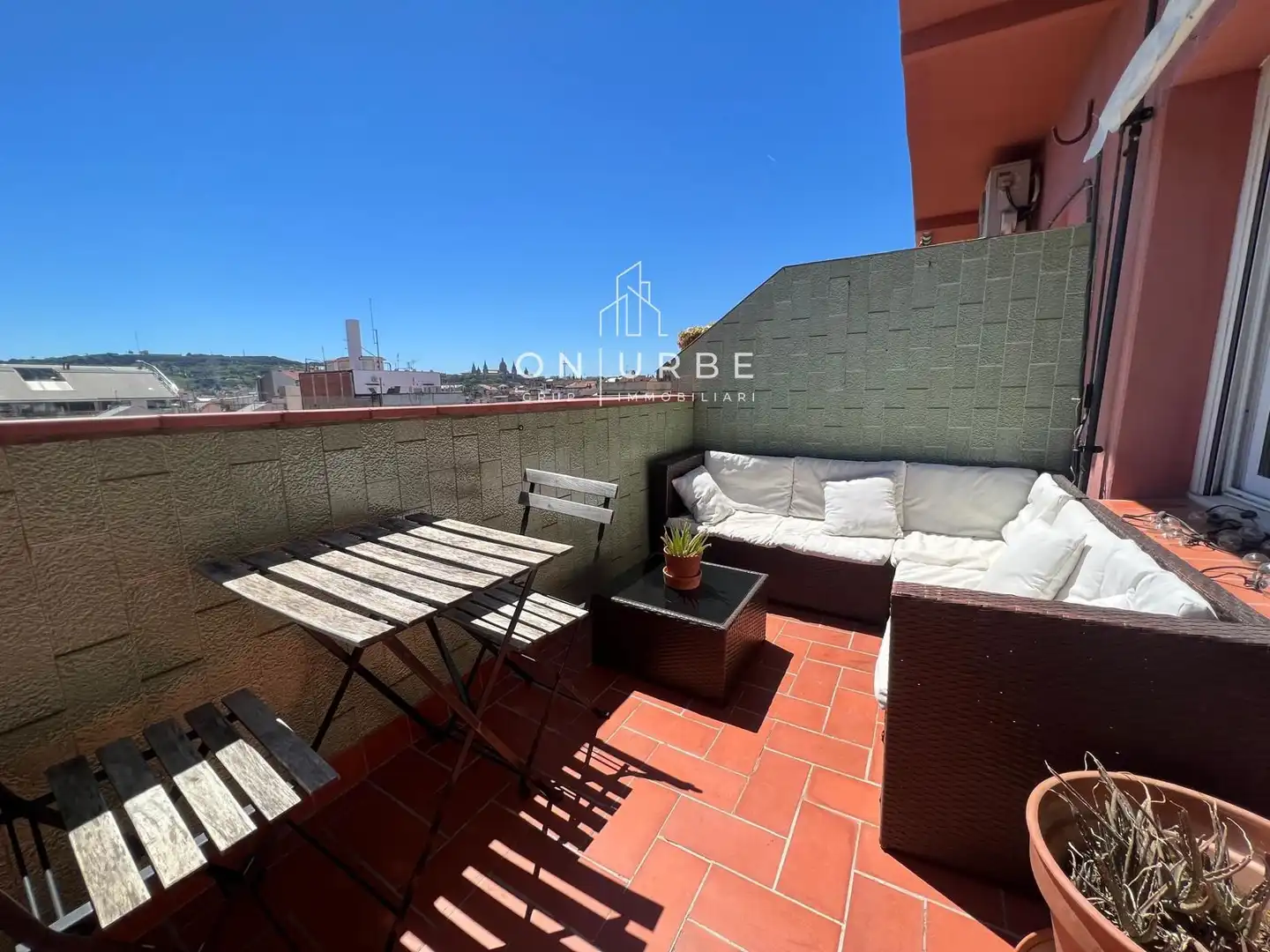 Penthouse zum Verkauf in Consell de Cent