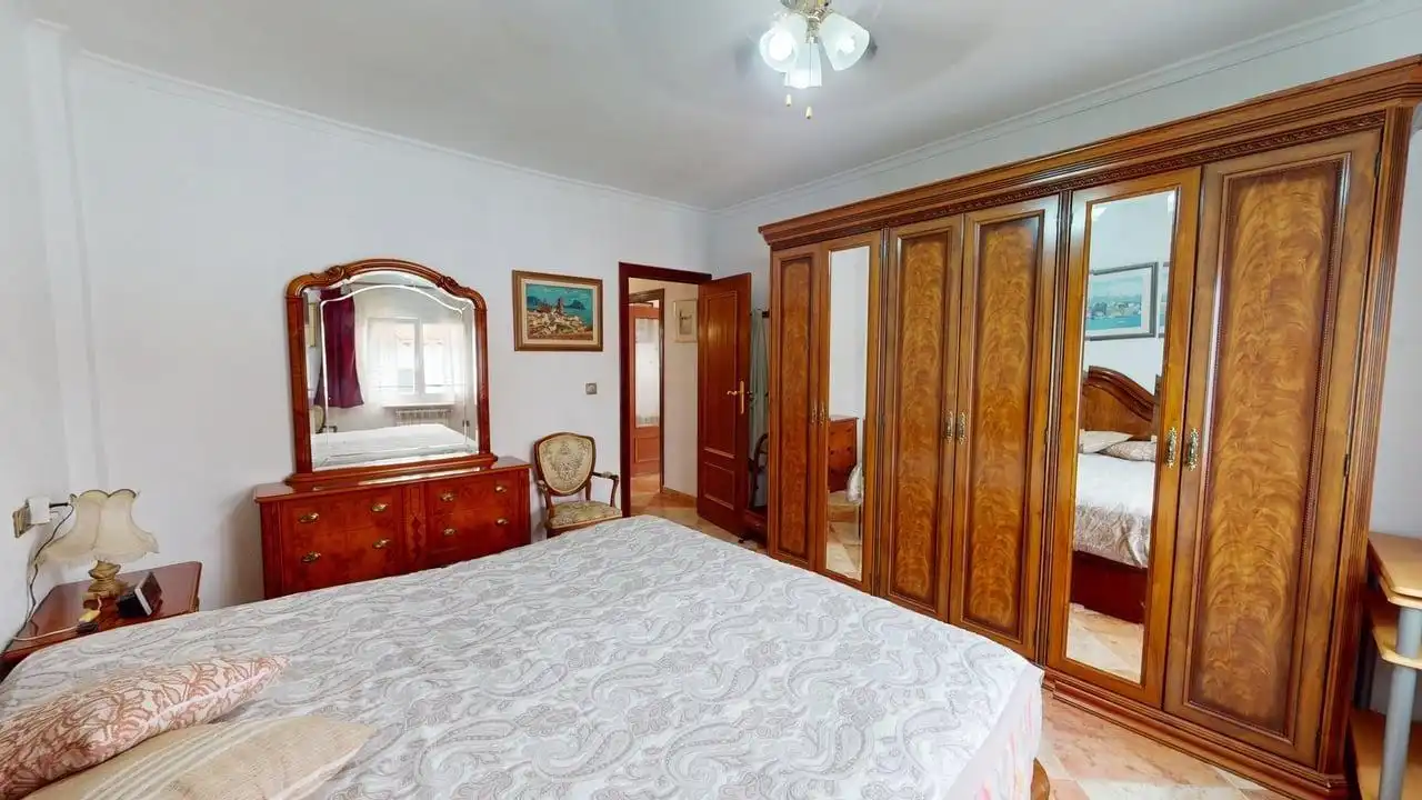 Dormitori de Casa o xalet en venda en L'Alfàs del Pi amb Jardí privat, Terrassa i Traster
