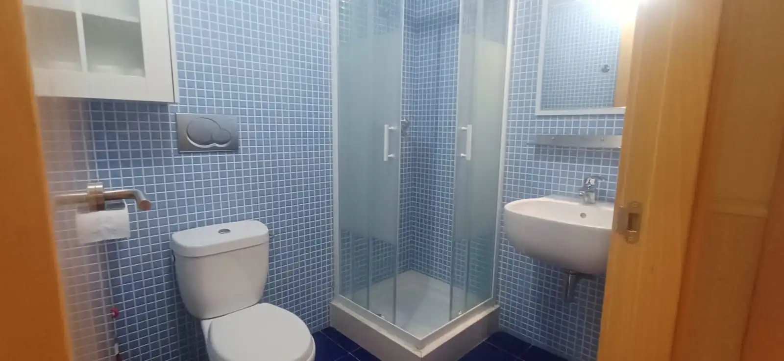 Bathroom of Flat for sale in Alpicat  with Air Conditioner, Heating and Terrace