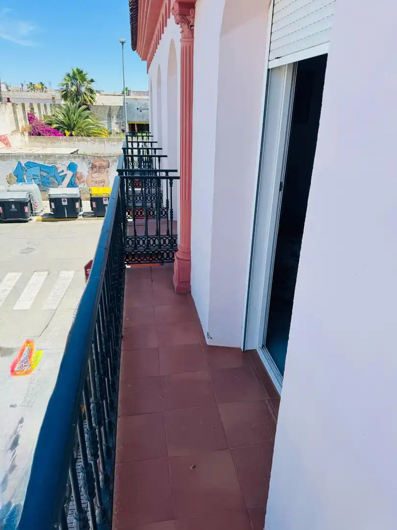 Terrassa de Casa adosada en venda en La Rinconada amb Aire condicionat, Jardí privat i Terrassa