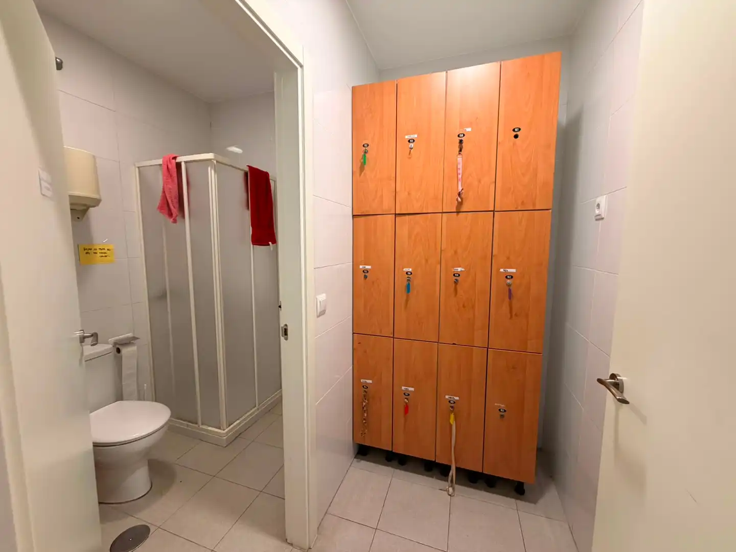 Baño de Local de alquiler en Chamberí