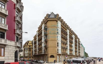 Exterior view of Flat for sale in Donostia - San Sebastián   with Storage room