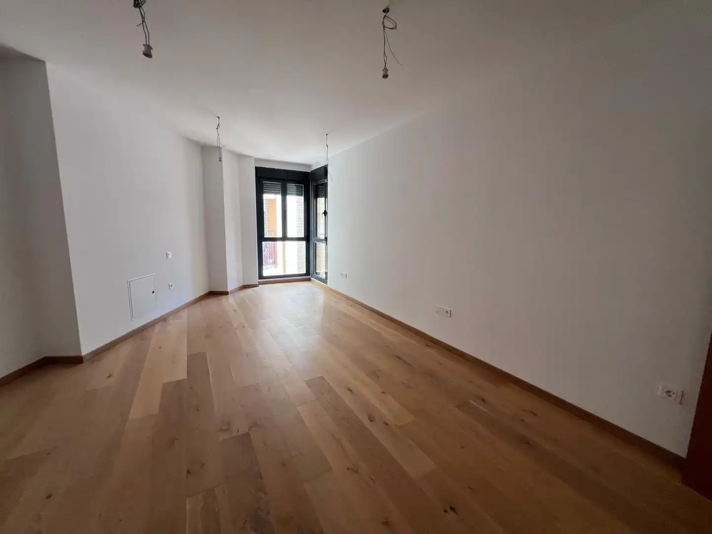 Sala d'estar de Pis en venda en Zaragoza amb Aire condicionat, Calefacció i Parquet