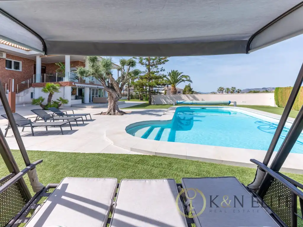 Terraza de Casa o chalet en venta en Petrer con Aire acondicionado, Jardín privado y Piscina