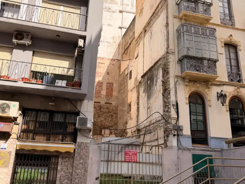 Außenansicht von Residential zum Verkauf in Ceuta