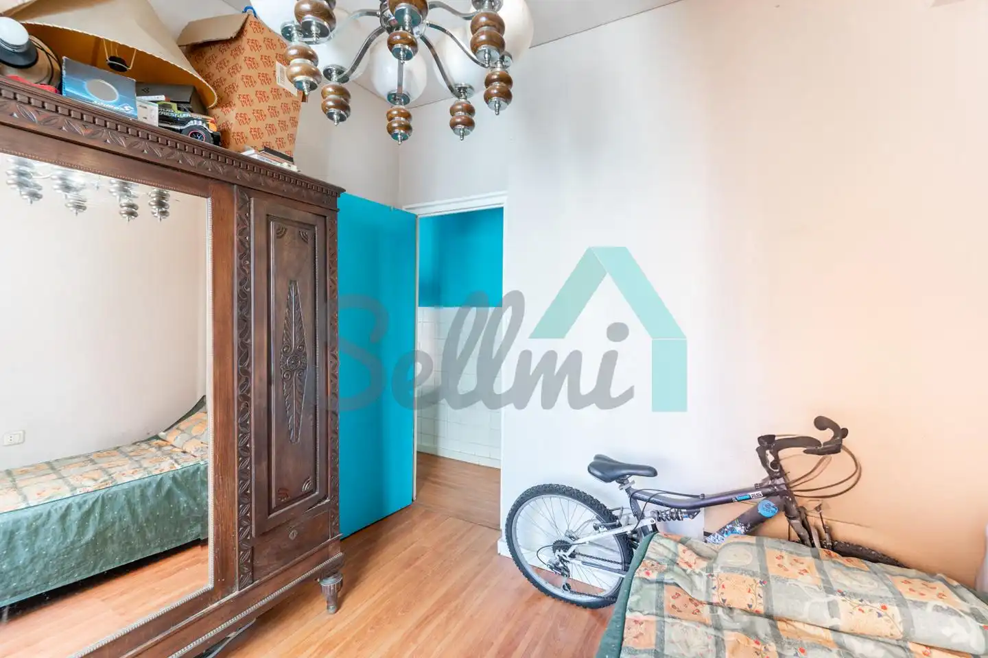 Habitación de Piso en venta en Oviedo  con Calefacción, Parquet y Terraza