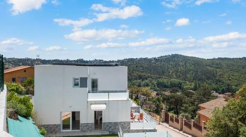Foto 4 de Casa adosada en venda a Aiguaviva Parc, Girona