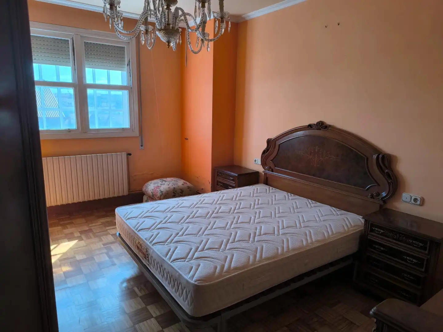 Habitación de Piso en venta en Santiago de Compostela  con Calefacción, Jardín privado y Trastero