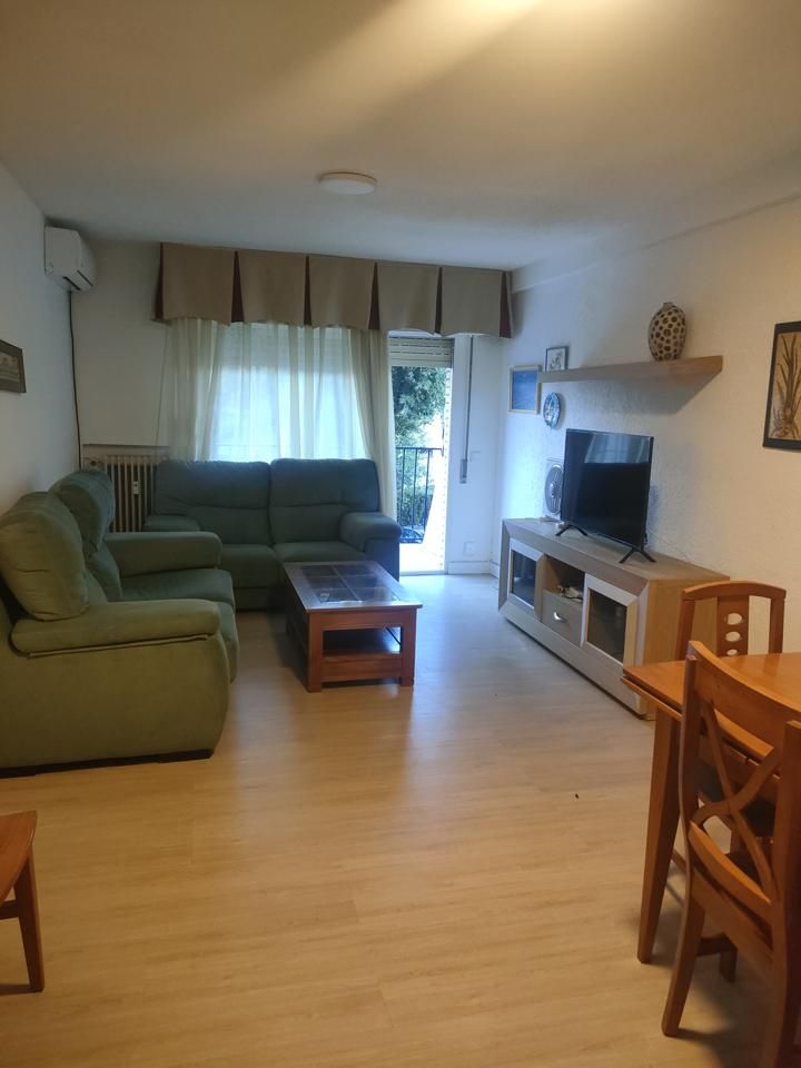 Living room of Flat for sale in Alcalá de Henares  with Air Conditioner, Heating and Terrace
