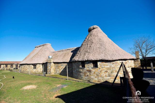 Edificio en Venta en Arcahueja-Ar en Valdefresno