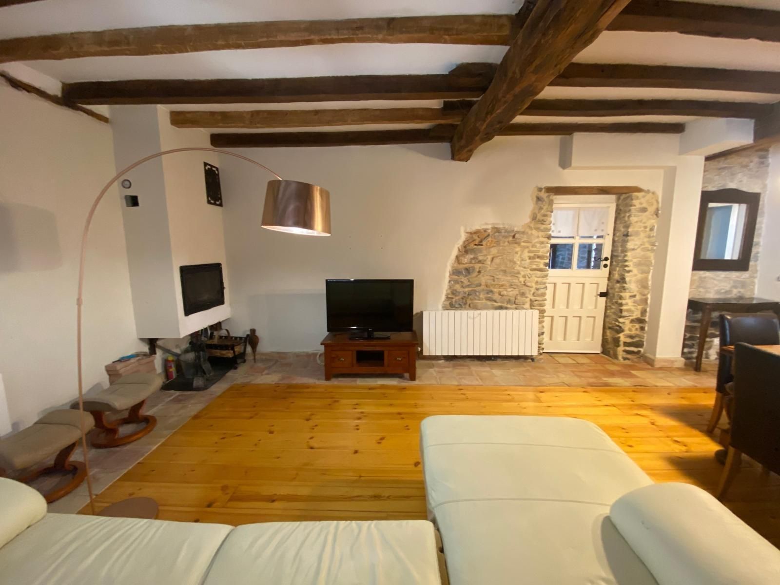 Living room of Single-family semi-detached for sale in Merindad de Montija  with Heating, Private garden and Balcony