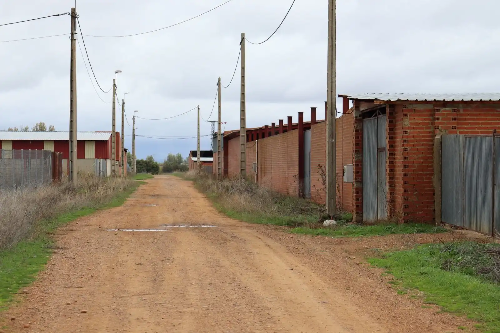 Vista exterior de Local en venda en Calzada del Coto