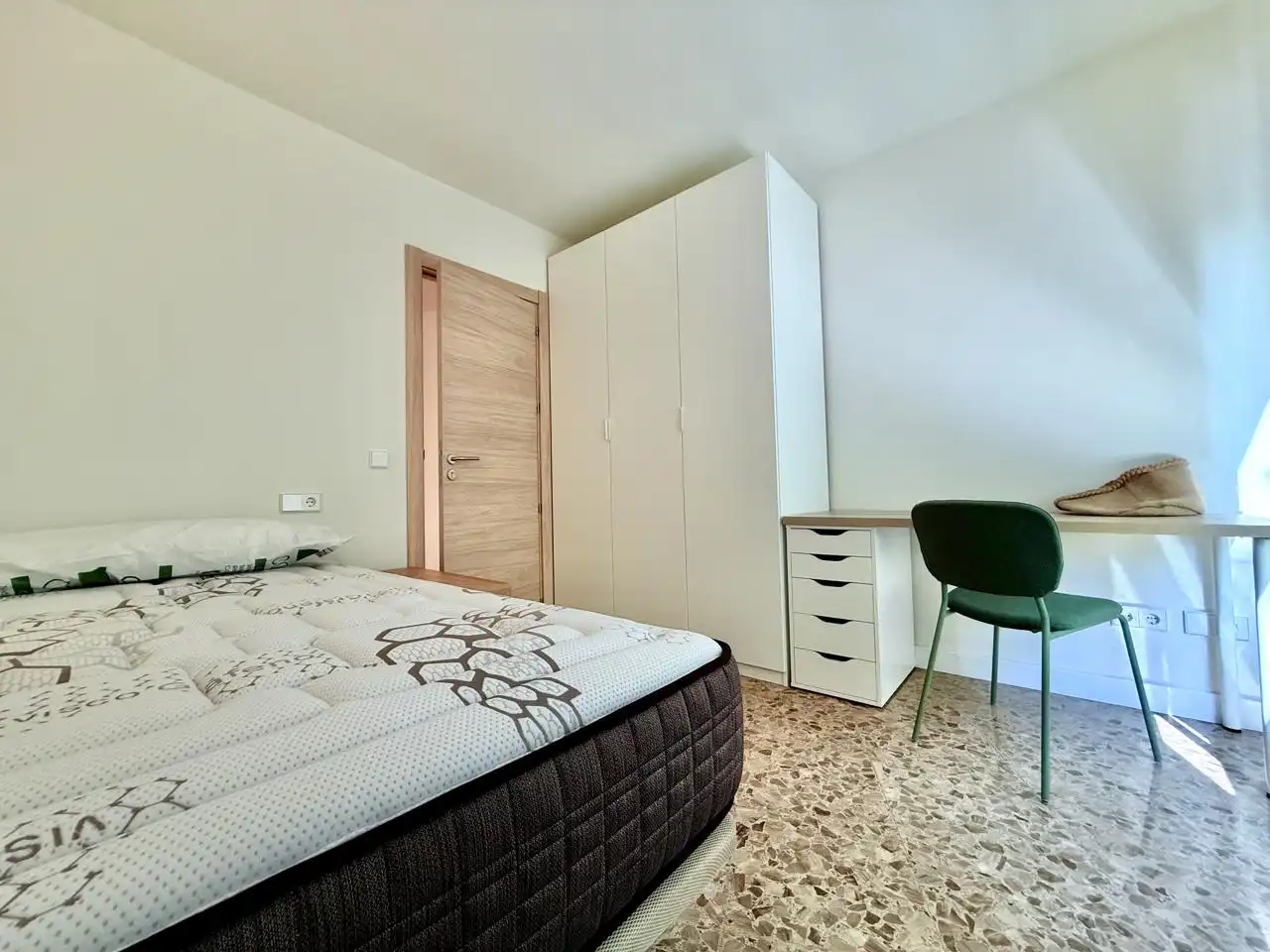 Habitación en Marquès de Fontsanta, Marquès de Fontsanta