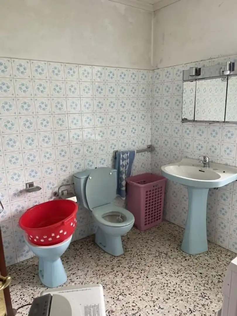 Badezimmer von Country house zum Verkauf in Ortigueira mit Privatgarten, Terrasse und Abstellraum