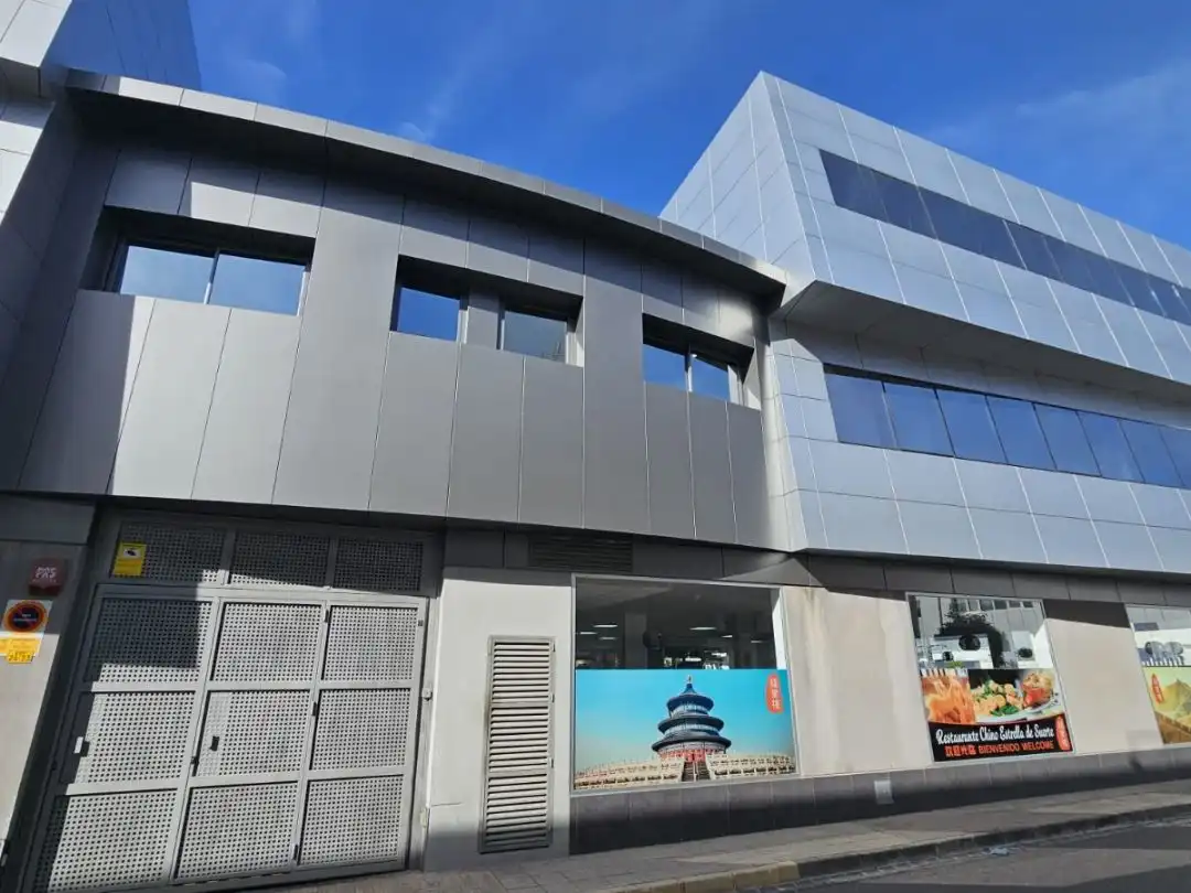Vista exterior de Oficina de lloguer en Peligros amb Aire condicionat, Calefacció i Terrassa