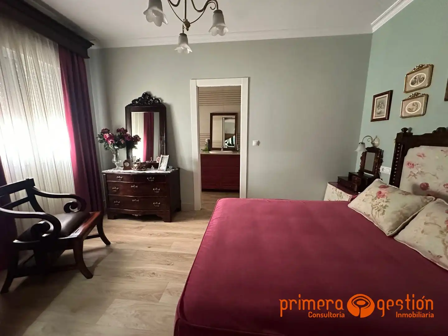Habitación de Piso en venta en Lora del Río con Aire acondicionado, Calefacción y Trastero