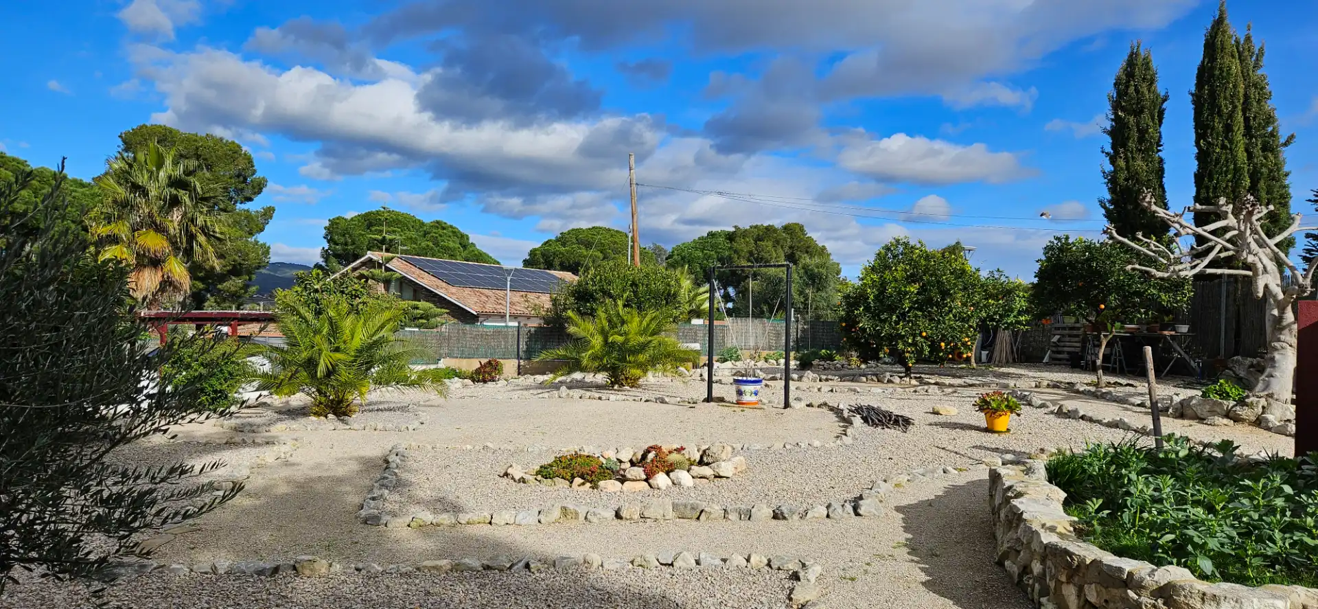 Terreno residencial en venta en Carrer Abat Escarré, imagen 4