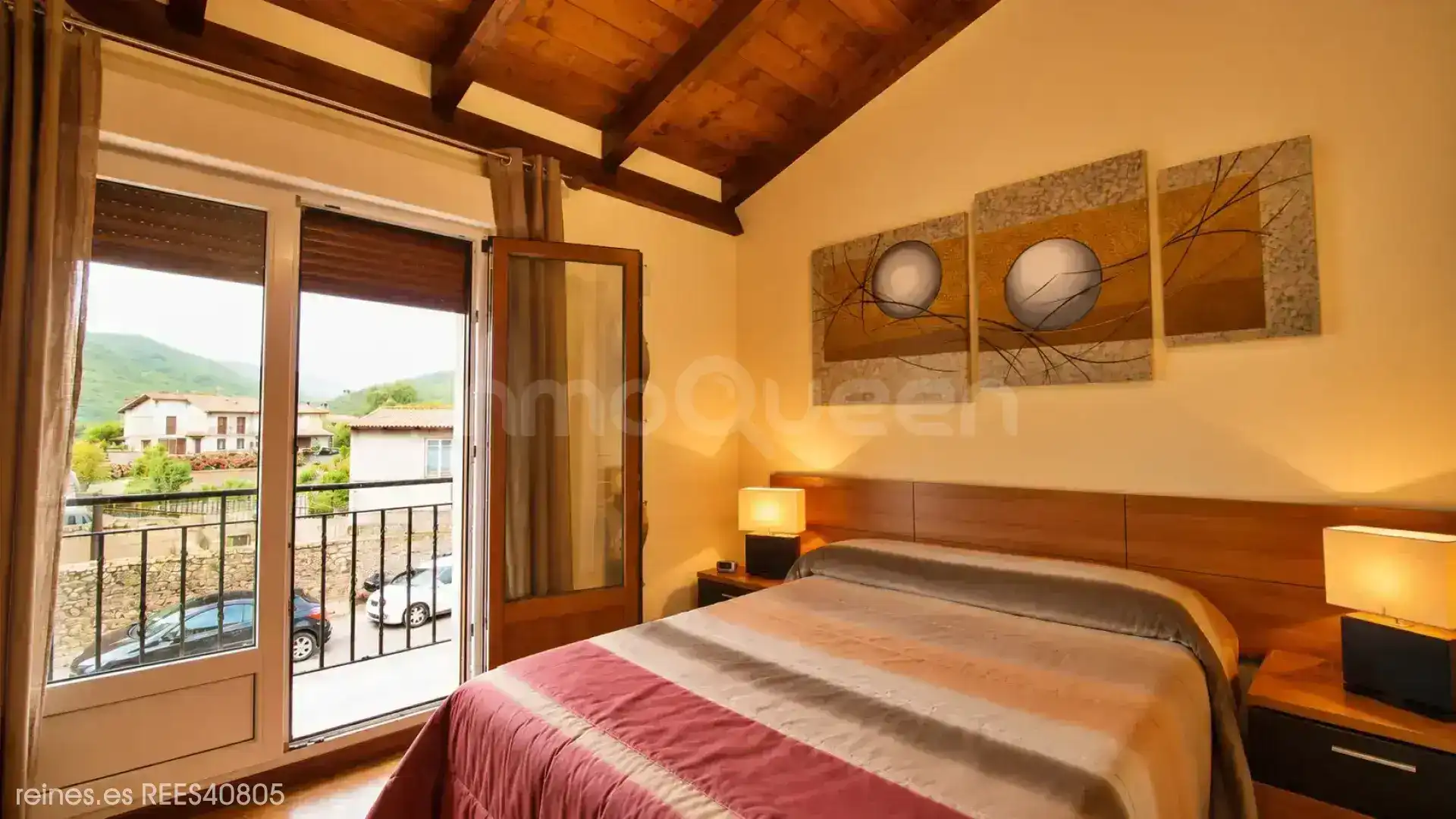 Habitación de Casa adosada en venta en Val de San Vicente  con Jardín privado, Terraza y Amueblado