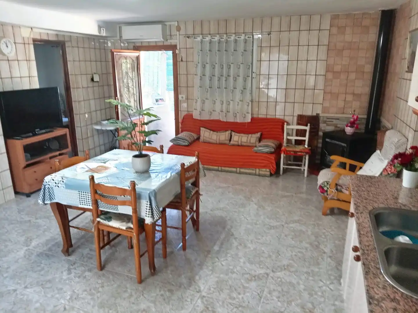 Living room of Houses for sale in Murcia  with Air Conditioner, Heating and Storage room