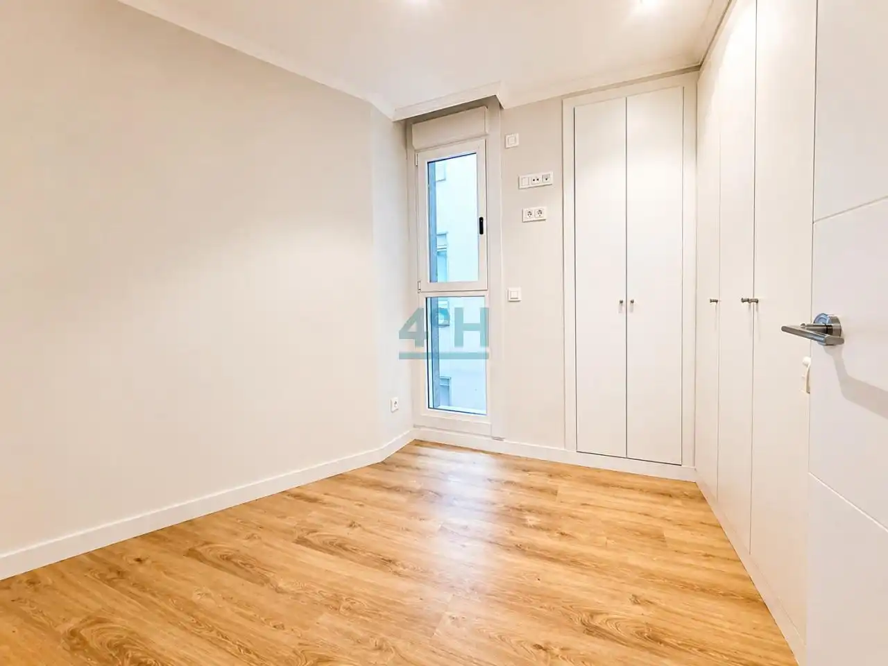 Habitación de Apartamento en venta en Ourense Capital  con Calefacción