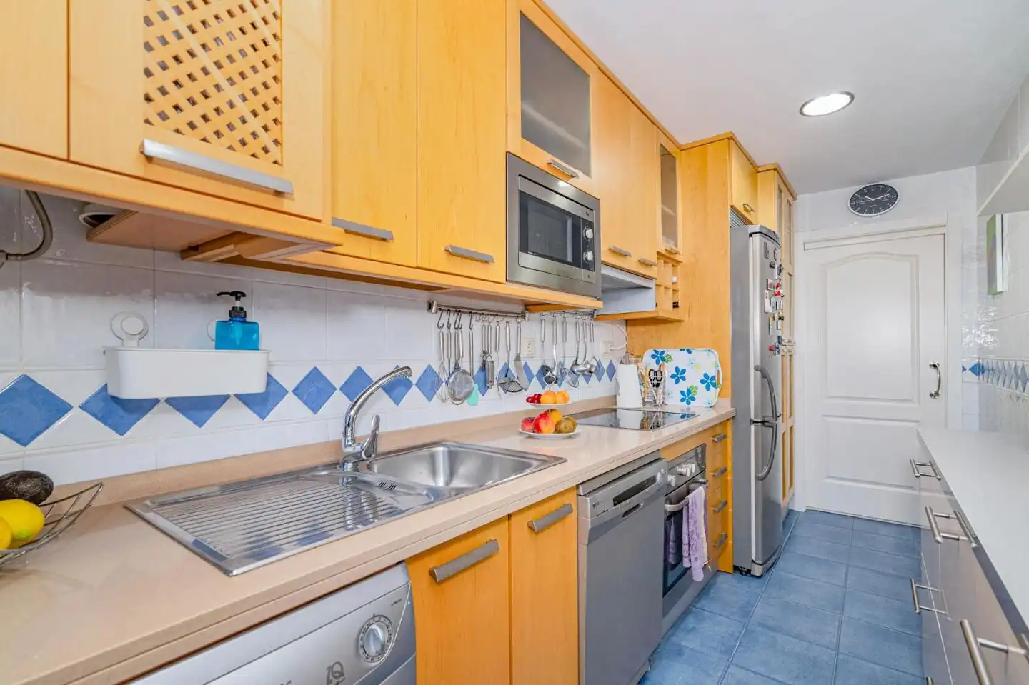 Cocina de Piso en venta en Motril con Terraza y Piscina comunitaria
