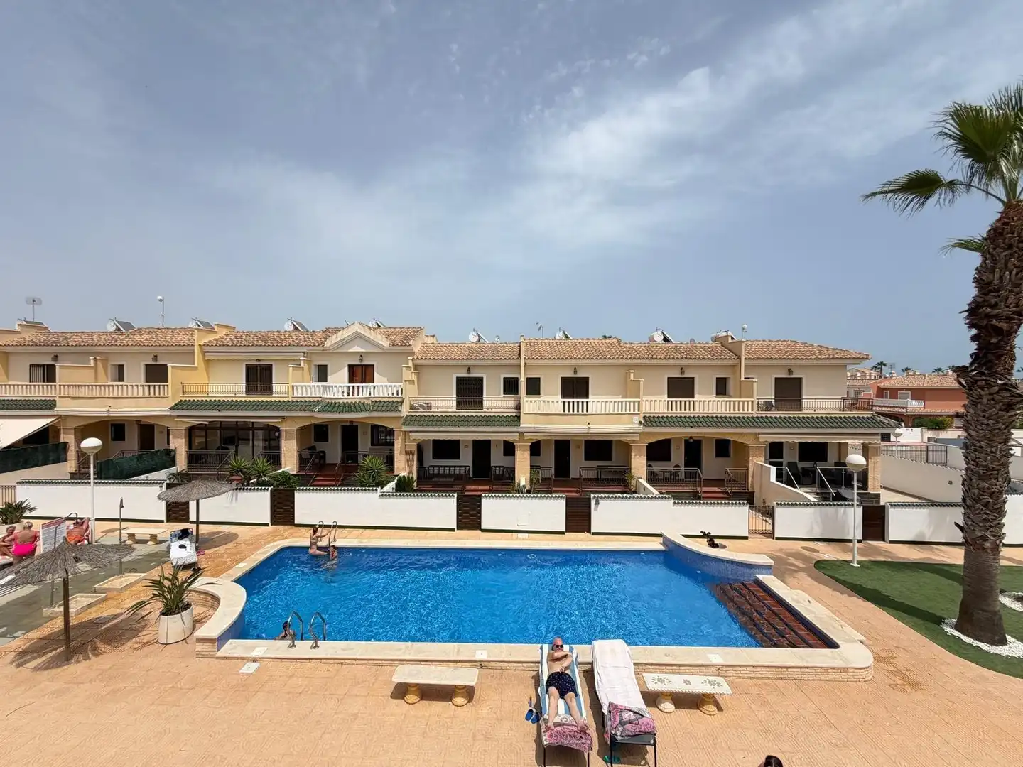 Piscina de Casa adosada en venta en Rojales con Calefacción