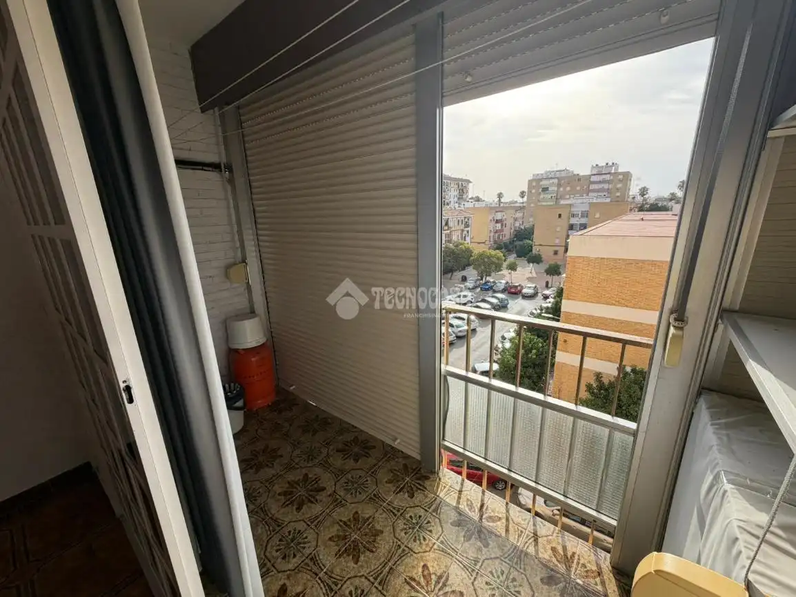 Terrassa de Pis de lloguer en Sevilla amb Aire condicionat i Balcó