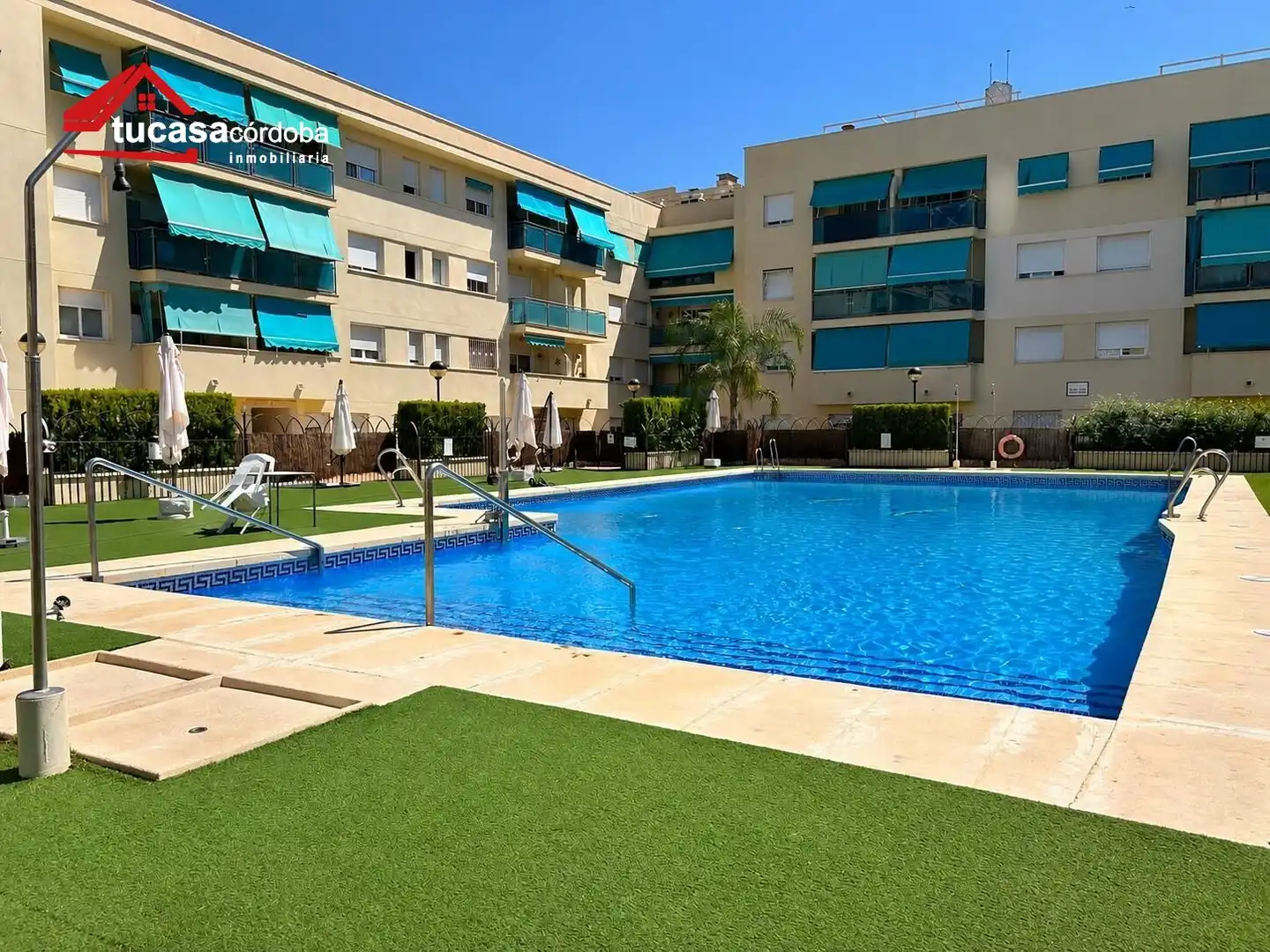 Ground floor with pool for sale in Noroeste