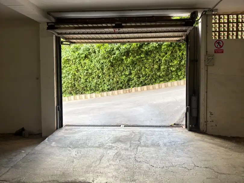 Parkplatz von Garage zur Miete in Benidorm