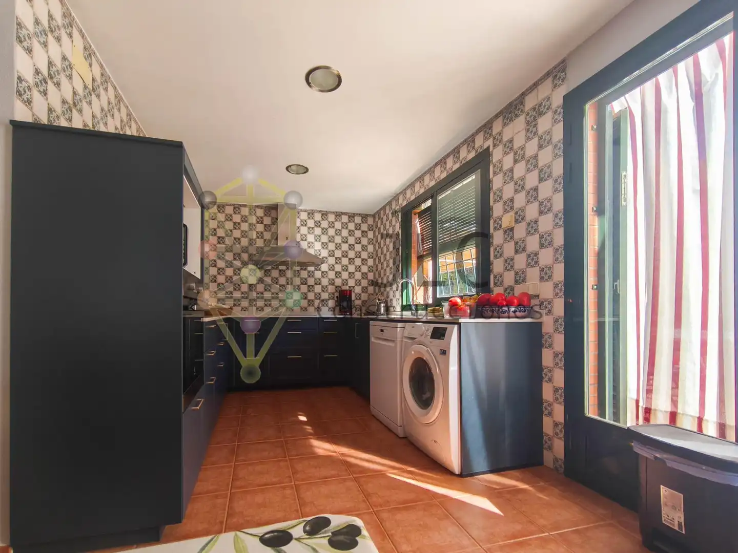 Cocina de Casa o chalet en venta en El Casar con Terraza, Trastero y Piscina