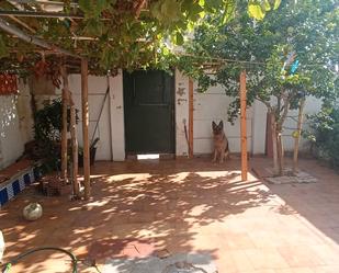 Jardí de Casa adosada en venda en La Línea de la Concepción