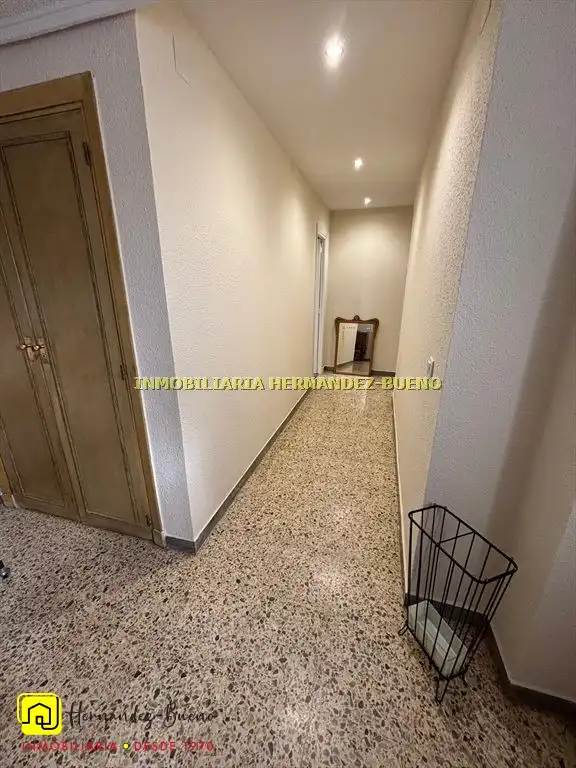 Wohnung zur Miete in Salamanca mit Heizung, Möbliert und Balkon