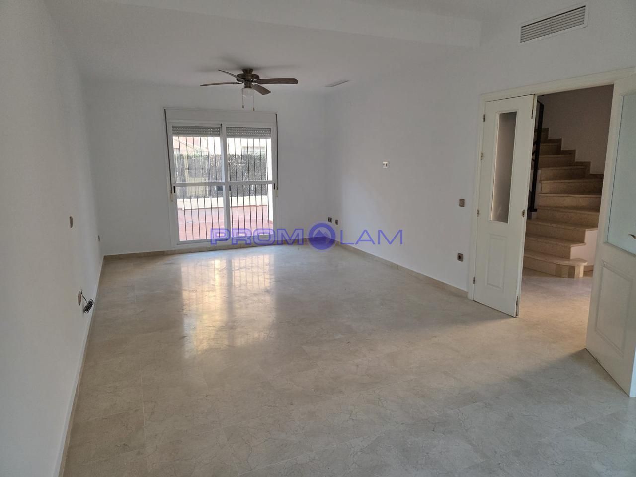 Casa o xalet en venda en Mairena del Aljarafe amb Aire condicionat, Jardí privat i Terrassa