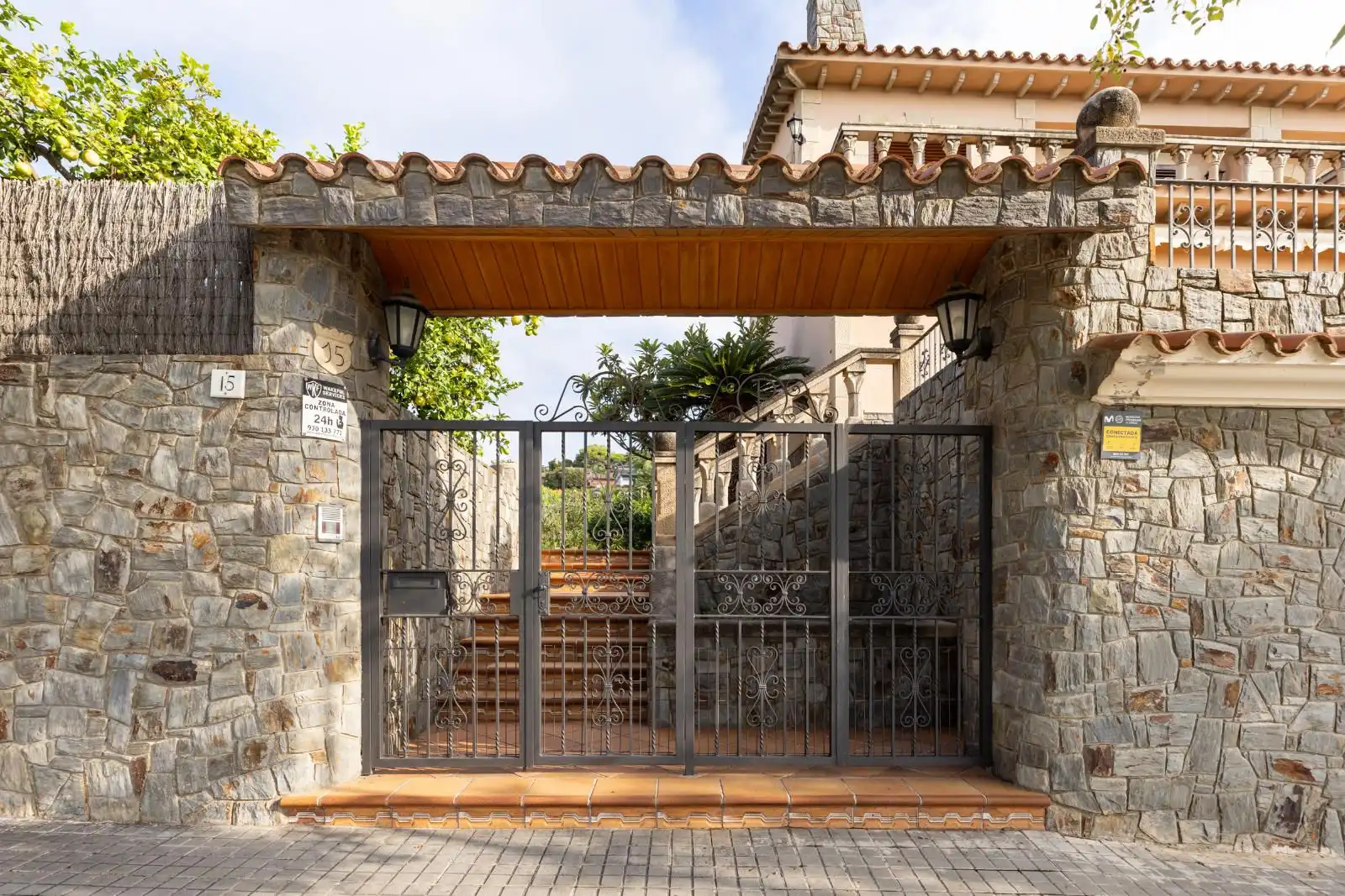Casa o xalet en venda en Mataró amb Terrassa i Piscina