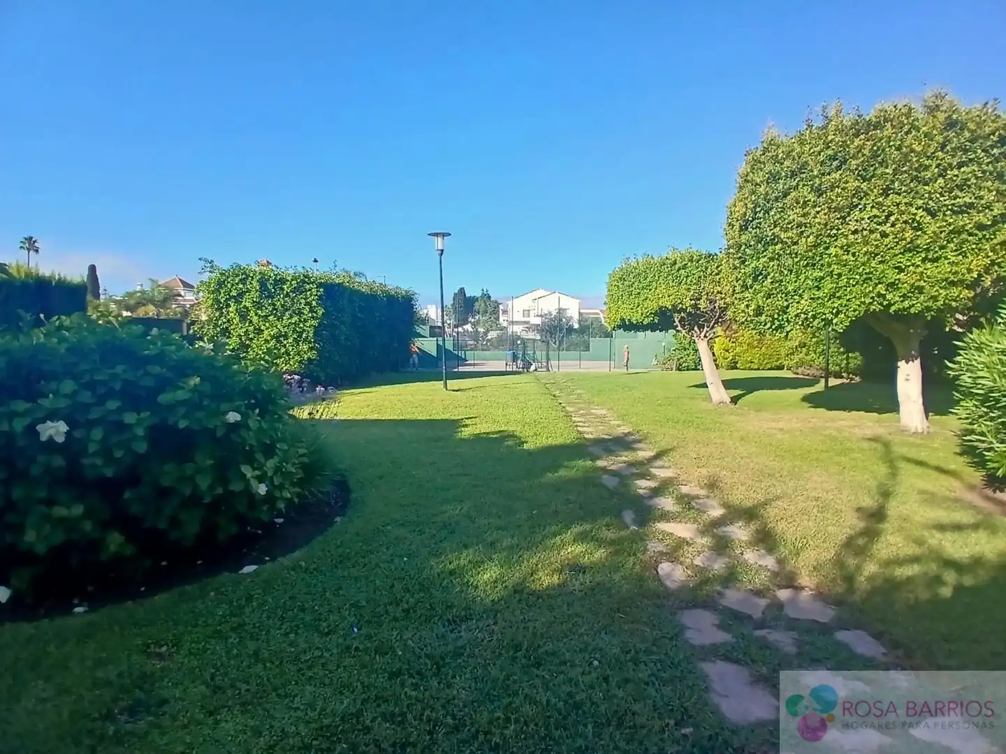 Jardí de Pis de lloguer en Nueva Andalucía
