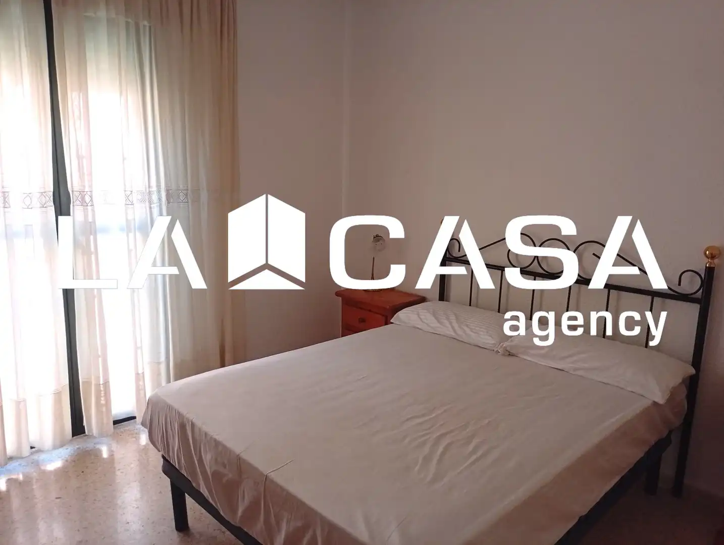 Schlafzimmer von Wohnung zur Miete in Sevilla