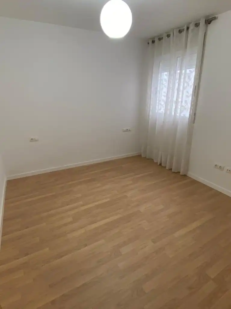 Dormitori de Apartament de lloguer en Benaguasil amb Traster