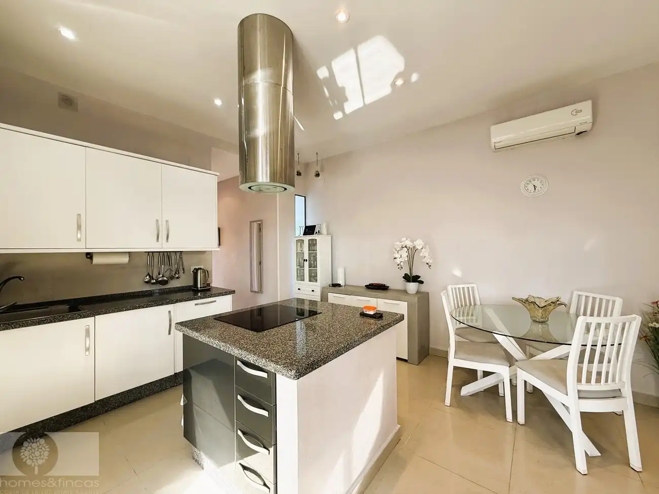 Kitchen of Houses for sale in Ayamonte  with Private garden, Terrace and Swimming Pool