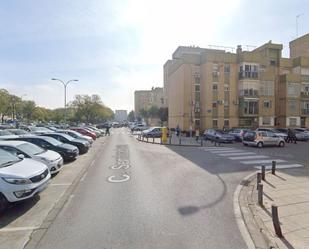 Exterior view of Flat for sale in  Sevilla Capital