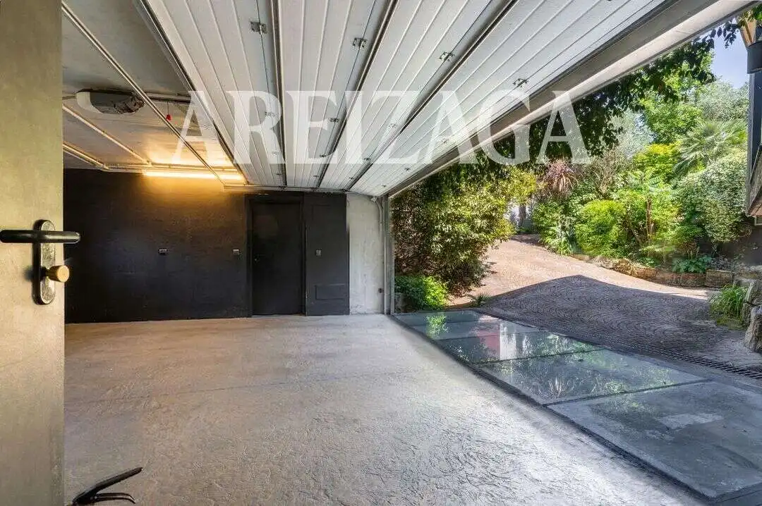 Casa o chalet en venta en Donostia - San Sebastián  con Aire acondicionado, Calefacción y Jardín privado