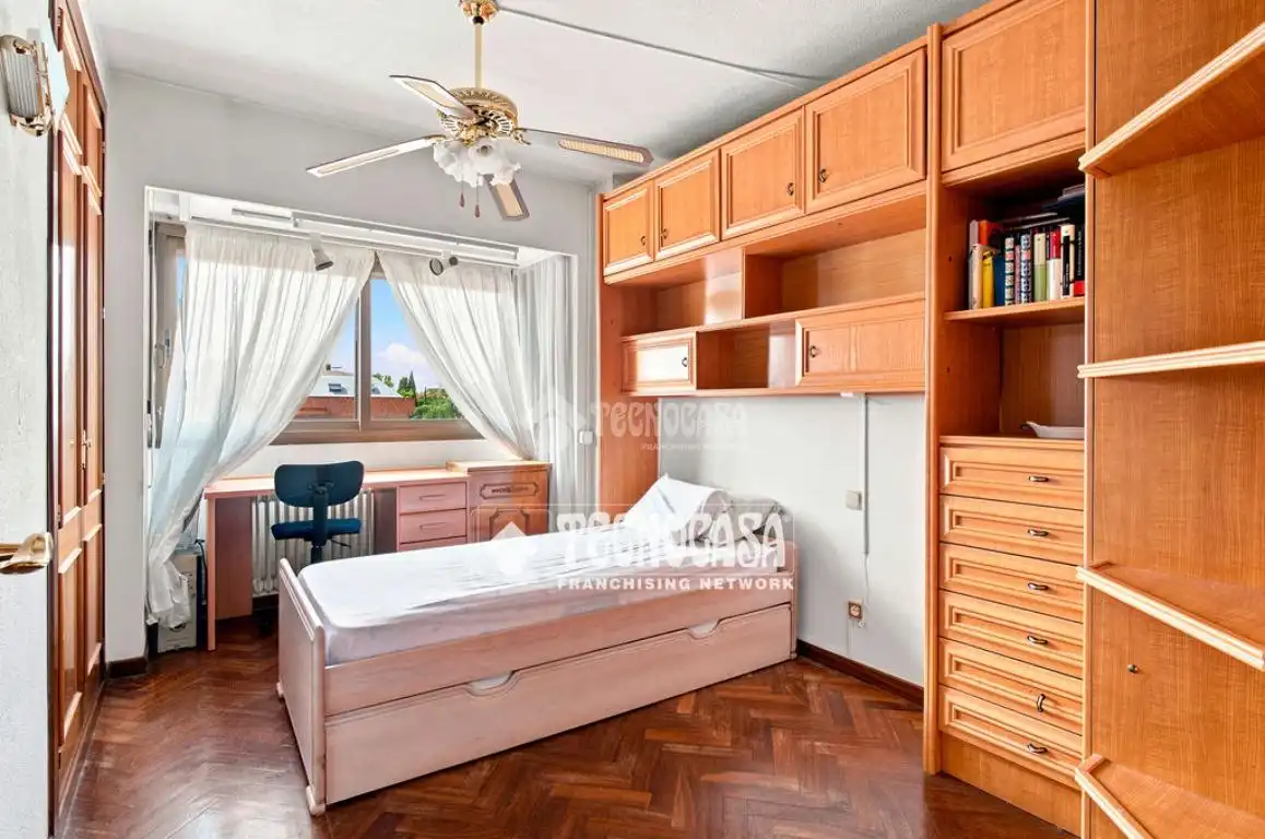 Piso con ascensor en venta en Ciudad Lineal, imagen 10