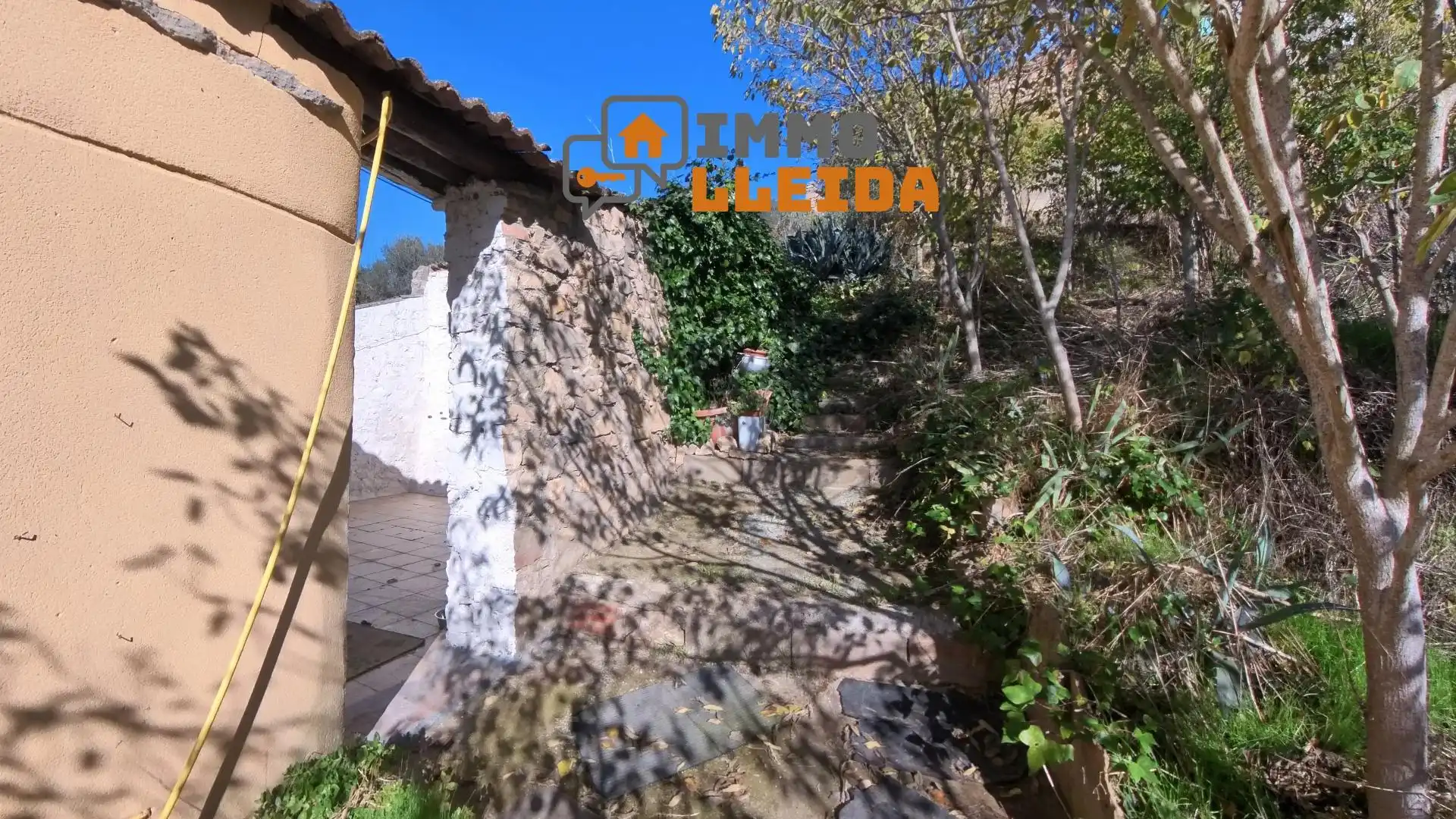 Casa adosada en venda en Artesa de Segre amb Calefacció, Terrassa i Traster