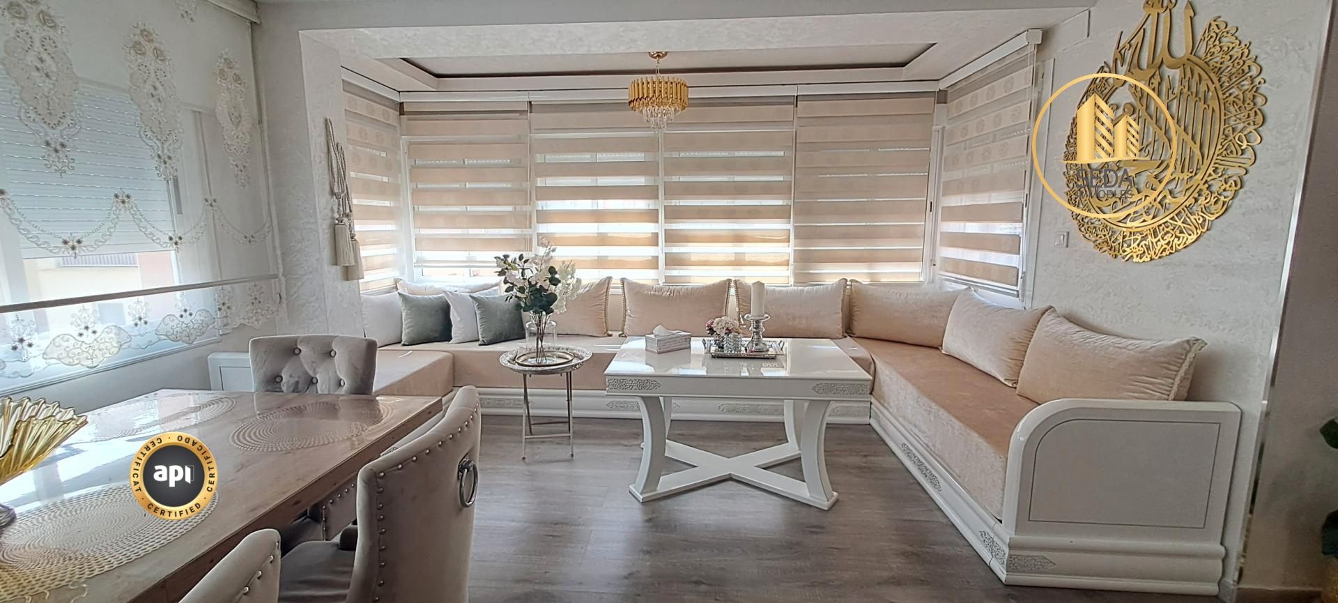 Sala de estar de Ático en venta en Terrassa con Calefacción, Parquet y Terraza