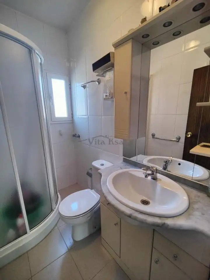 Baño de Casa o chalet en venta en Ourense Capital  con Jardín privado