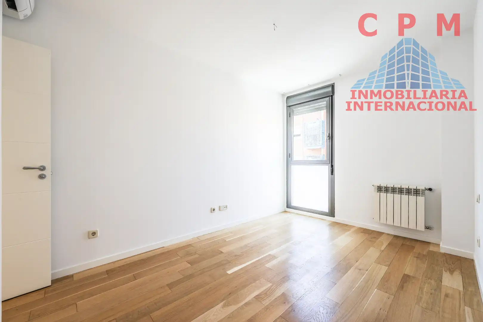 Schlafzimmer von Wohnung zur Miete in Madrid mit Klimaanlage, Heizung und Parkett