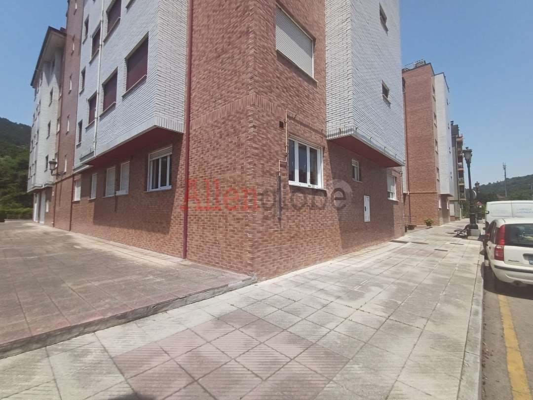 Exterior view of Flat for sale in Oviedo   with Heating and Storage room